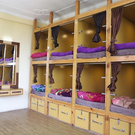 Indian Backpackers Hostel Manali  Luaran gambar